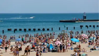 Regreso al lago: Chicago reabre sus 22 "playas" por el Memorial Day Regreso al lago: Chicago reabre sus 22 "playas" por el Memorial Day