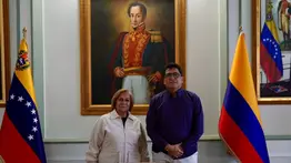 Canciller colombiana inspecciona la reapertura de consulados en Venezuela