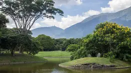 Inician trabajos de recuperación en espacio del  Parque Francisco de Miranda: video