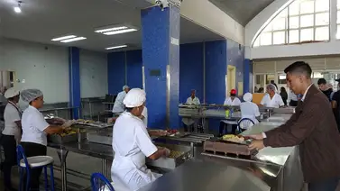 Aprueban recursos para comidas extras en el comedor de la UCV: están destinadas para los trabajadores Aprueban recursos para comidas extras en el comedor de la UCV: están destinadas para los trabajadores