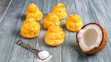 Receta sencilla y económica: Aprende a elaborar tus propios besos de coco Receta sencilla y económica: Aprende a elaborar tus propios besos de coco