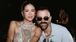 Greeicy y Mike Bahía generan momento viral en escenario con broma inesperada: La gente no entiende nuestra vulgaridad