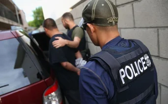 ICE renueva el número telefónico para reportar inmigrantes que cometan delitos en Colorado
