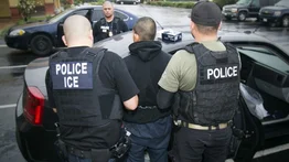 Republicanos proponen ley para encarcelar a inmigrantes con visas vencidas: buscan considerarlo un delito federal