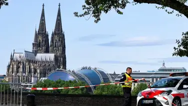 Autoridades alemanas desactivan tres bombas en Colonia: evacúan a más de 20.000 personas Autoridades alemanas desactivan tres bombas en Colonia: evacúan a más de 20.000 personas