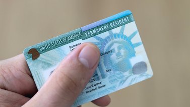 uscis-motivos-para recovar-residencia-permanente-eeuu