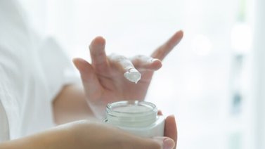 Crema milagrosa de aloe vera: fácil de preparar en casa para una piel siempre joven