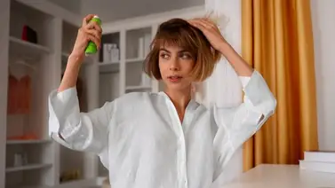 El secreto de las peluquerías famosas para eliminar el mal olor en tu cabello: y no es con champú El secreto de las peluquerías famosas para eliminar el mal olor en tu cabello: y no es con champú