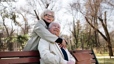 Sí es posible vivir más de 100 años: científicos dicen qué debes hacer cada día