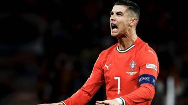 Cristiano Ronaldo: el gesto inesperado del portugués ante los gritos de "Messi, Messi" que enloqueció las redes