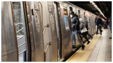 "Me da miedo viajar en metro": abuela hispana es brutalmente agredida en una estación de Nueva York "Me da miedo viajar en metro": abuela hispana es brutalmente agredida en una estación de Nueva York