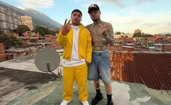 Farruko continúa dando de que hablar en Venezuela: sorprende a sus fanáticos en concierto improvisado 