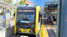 Metro de Los Ángeles ofrece viajes gratis para estas festividades en 2025