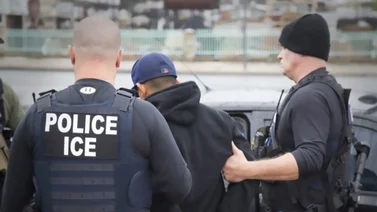 inmigrante-detenido-ice-residente-permanente
