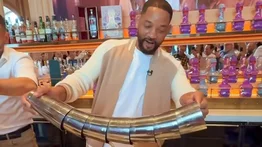 Will Smith cambia los guiones por cocteles y lo intenta como aprendiz de bartender