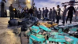 Interceptan embarcaciones con más de mil 500 kg de drogas en La Guaira: detienen a ocho sujetos