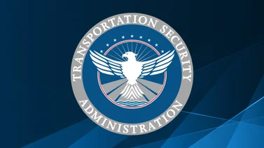 Advertencia sobre uso de equipos móviles en aeropuertos