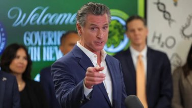 Gobernador de California desafía al zar fronterizo de Trump: esto hará con los manifestantes
