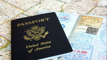 ¿Viajar constantemente a Estados Unidos puede provocar que cancelen mi visa? Exfuncionario responde