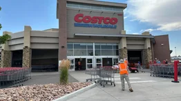 california demanda costco