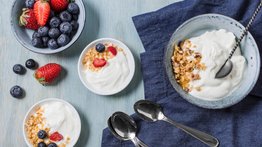 Esta es la mejor hora para comer yogurt: perderás peso tan rápido como el ayuno intermitente