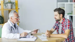 Conoce la "menopausia masculina": llega a partir de esta edad y estos son sus síntomas