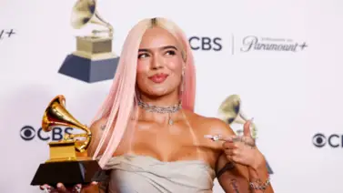 En video: Karol G lanza su quinto álbum de estudio llamado "Tropicoqueta" En video: Karol G lanza su quinto álbum de estudio llamado "Tropicoqueta"