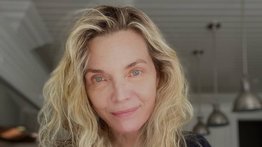 Michelle Pfeiffer revela el secreto de su piel espectacular a los 67 años: este es su método milagroso