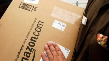 Falsos repartidores de Amazon asaltan vivienda familiar: ataron a las víctimas en un sótano
