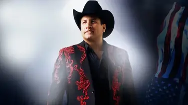 Estados Unidos cancela la visa de estos artistas mexicanos: los consideran un "peligro para la seguridad nacional" Estados Unidos cancela la visa de estos artistas mexicanos: los consideran un "peligro para la seguridad nacional"