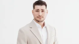 El psicólogo venezolano Francisco Morante consolida su vocación y compromiso inquebrantable con el autismo