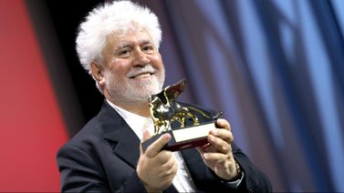Pedro Almodóvar regresa al cine con el rodaje de "Amarga Navidad" 