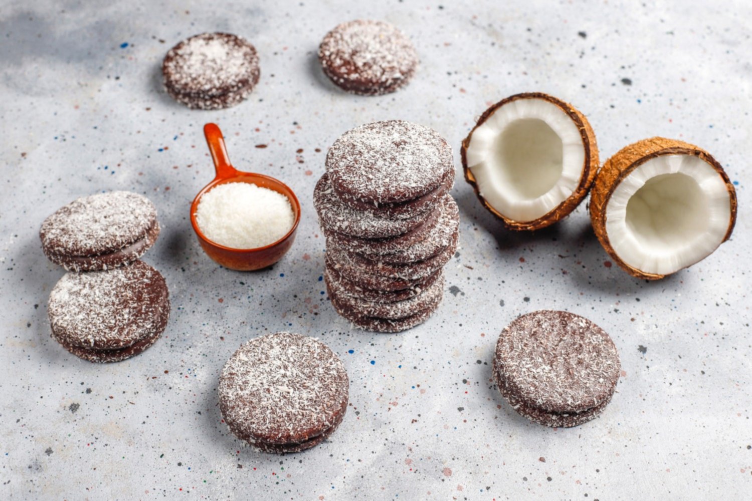 Dile adiós al horno: así puedes elaborar unas deliciosas galletas de coco en el microondas