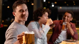 ¿10 o 200 litros? La cantidad máxima de cerveza que deberías beber al año por el bien de tu salud