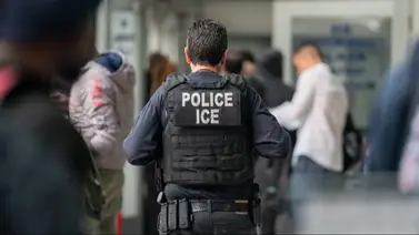 Redadas del ICE en Chicago: estos son los documentos que se pueden mostrar para tratar de evitar ser arrestado Redadas del ICE en Chicago: estos son los documentos que se pueden mostrar para tratar de evitar ser arrestado