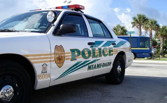 Miami lanza operativo policial contra los accidentes de tráfico simulados: van seis detenidos