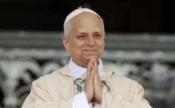 Vaticano: papa León XIV recibe como regalo la imagen de la Virgen de Coromoto