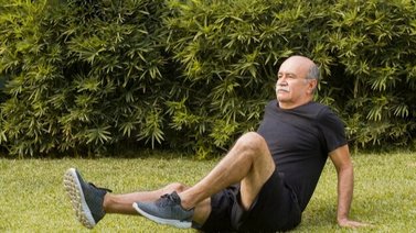 Conoce la caminata del pato: el ejercicio revolucionario para los mayores de 60 años