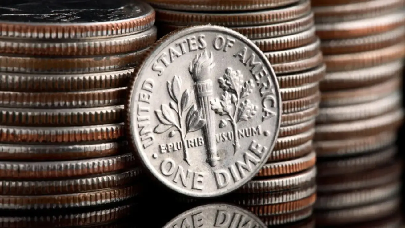 Esta moneda de 10 centavos puede tenerla cualquiera y vale $1.100: así puede reconocerla