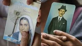 Revelan los afiches oficiales de José Gregorio Hernández y la madre Carmen Rendiles: futuros santos de Venezuela 