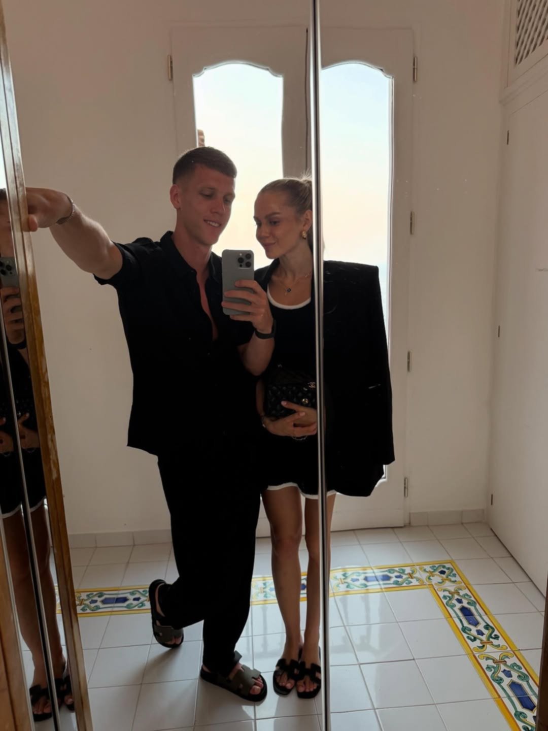 En imágenes: las vacaciones de Dani Olmo en las costas italianas junto a Laura Abla