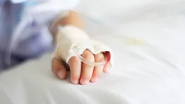 Fallece niña de un año durante un procedimiento para extraerle una liga de su nariz: le colocaron anestesia general