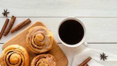 La receta perfecta para el desayuno o la merienda: roles de canela