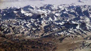 Rescatan a un hombre desaparecido en el Himalaya: duró nueve días comiendo insectos para sobrevivir