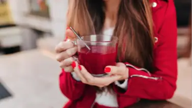 Desintoxica tu sangre sin medicamentos: el jugo natural milagroso que cuida tu corazón Desintoxica tu sangre sin medicamentos: el jugo natural milagroso que cuida tu corazón