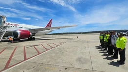 Aterriza un nuevo avión con repatriados este 17 de junio: 135 migrantes provenientes de Texas 