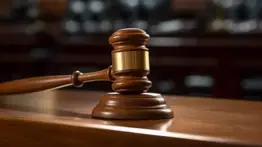 jueza Williams declara desacato Florida