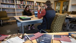 Detienen a migrante cubano en oficina de USCIS: su expediente reveló algo fatal