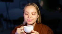 Aprende a preparar la "moon milk", el cóctel natural y milagroso que garantiza el mejor de los sueños