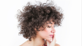 Secretos milagrosos de los peluqueros para un cabello manejable: adiós al frizz